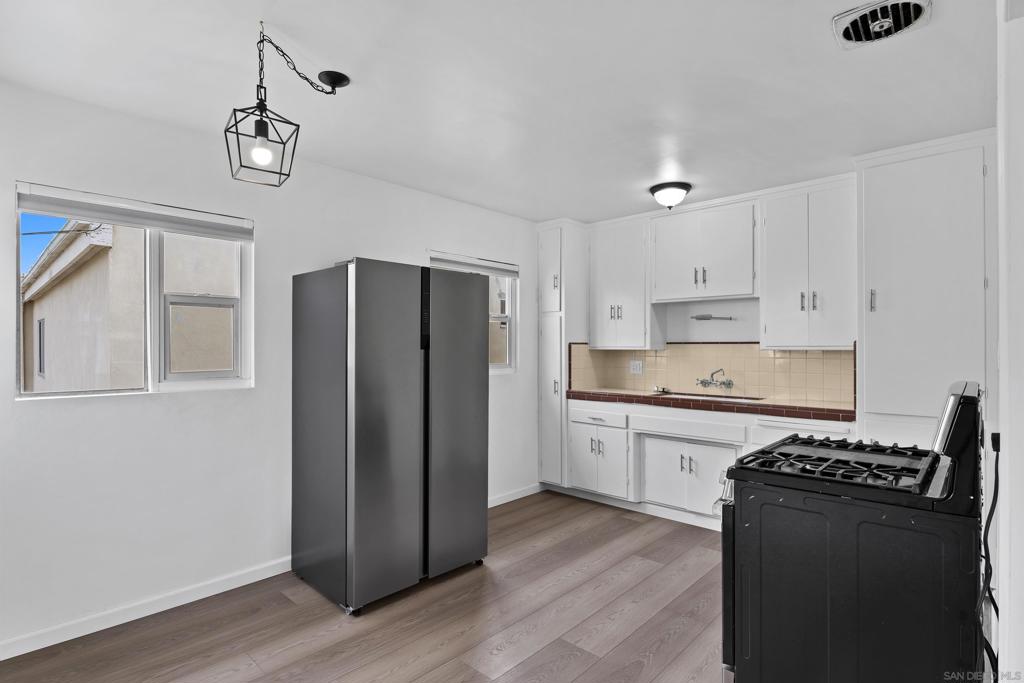 Pacific Beach - Residential Lease