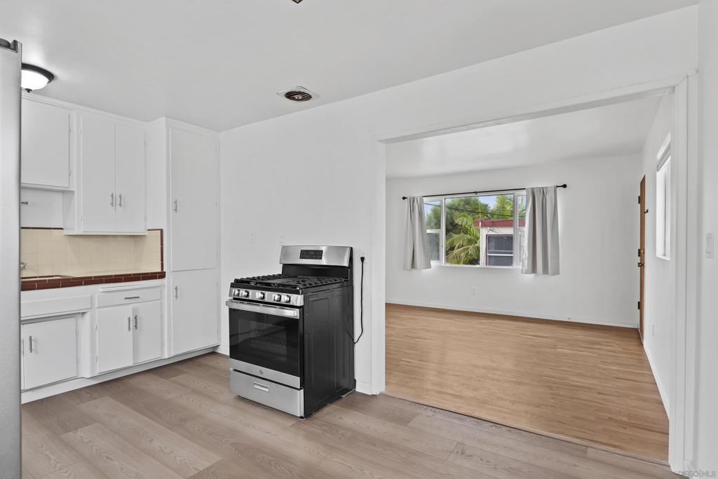 Pacific Beach - Residential Lease