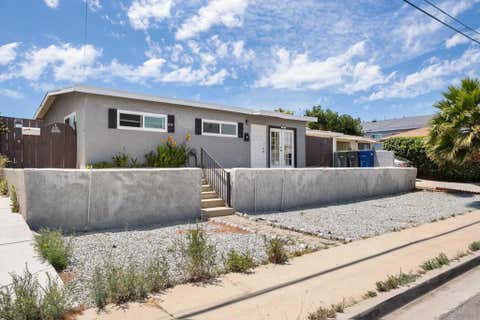 Photo of 830-834 11th St ST, Imperial Beach, CA 91932 (MLS # 260013970SD)