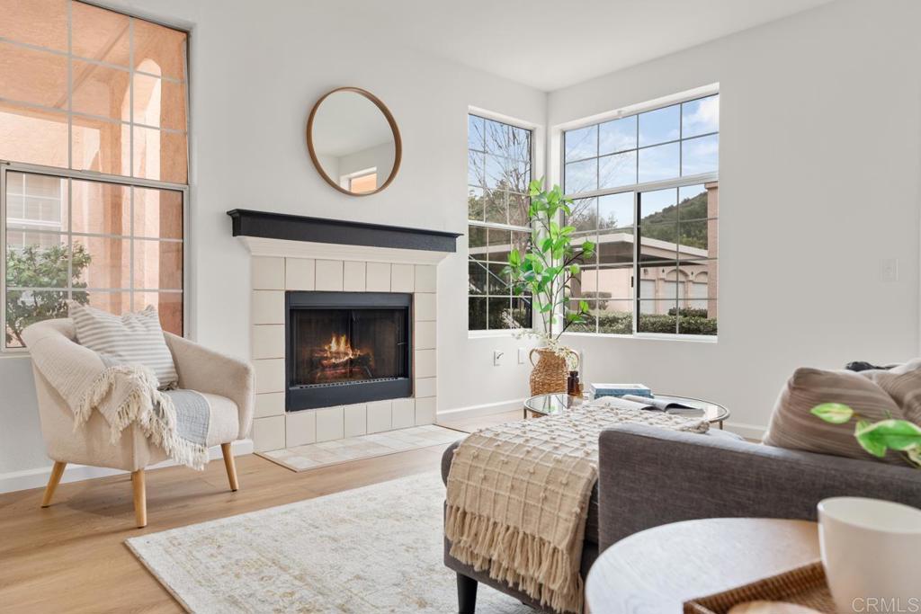 18577 Caminito Pasadero 415