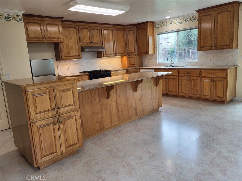 Photo of 6429 Robertson Avenue, Newark, CA 94560 (MLS # OC25232693)