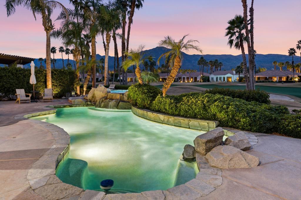 81150 Golf View Drive