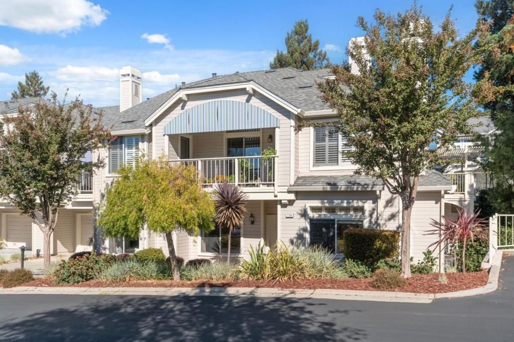 Photo of 7704 Galloway Drive, San Jose, CA 95135 (MLS # ML82019123)