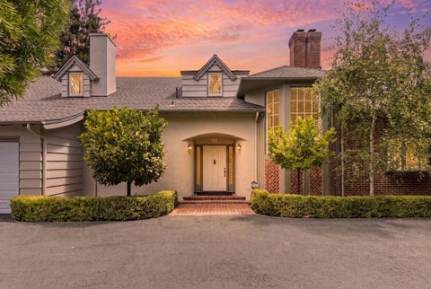 Photo of 336 Brentwood Road, Hillsborough, CA 94010 (MLS # ML82055379)