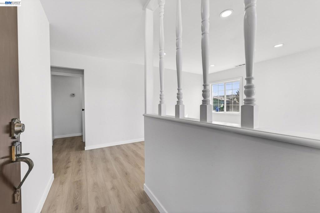 15524 15524 Montreal St