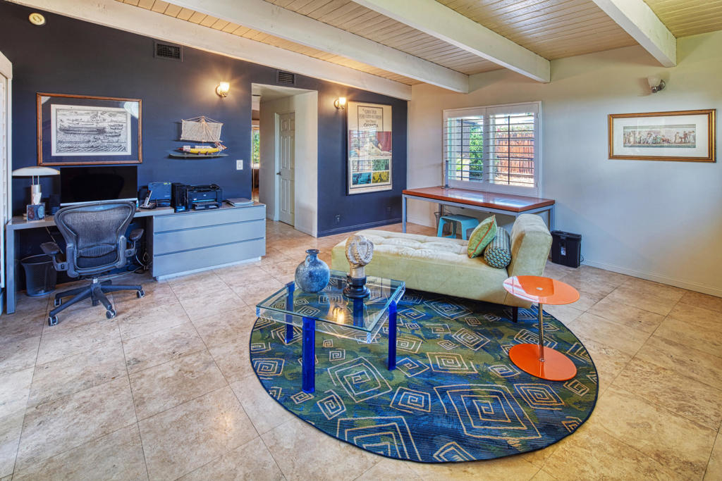 Racquet Club East - Residential