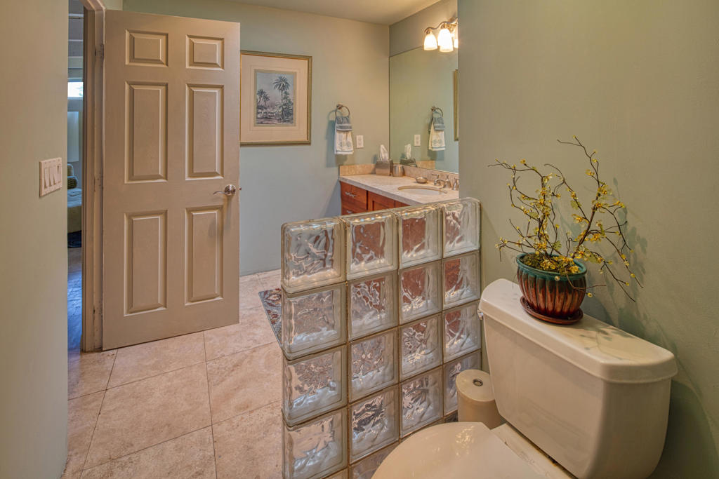 Racquet Club East - Residential