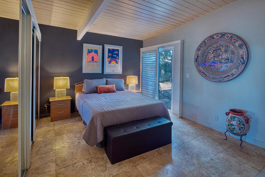 Racquet Club East - Residential