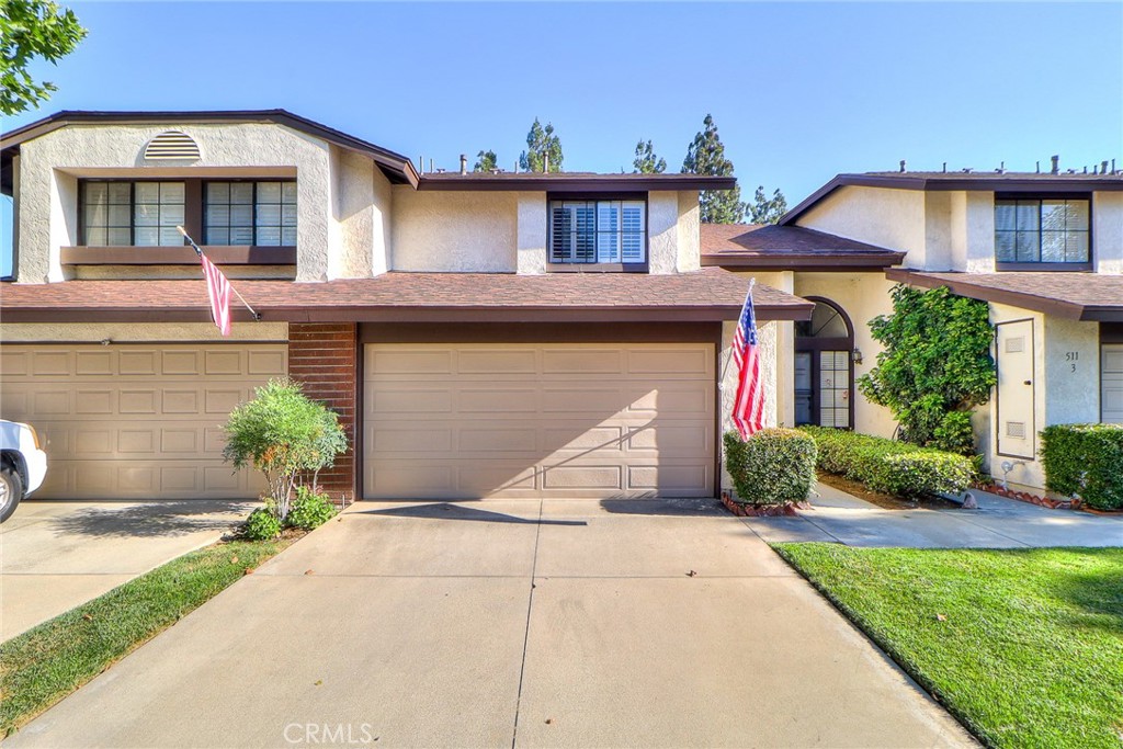 511 W Puente Street 4