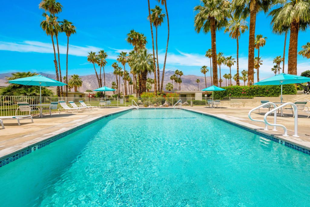 listing image 130723315059869648061