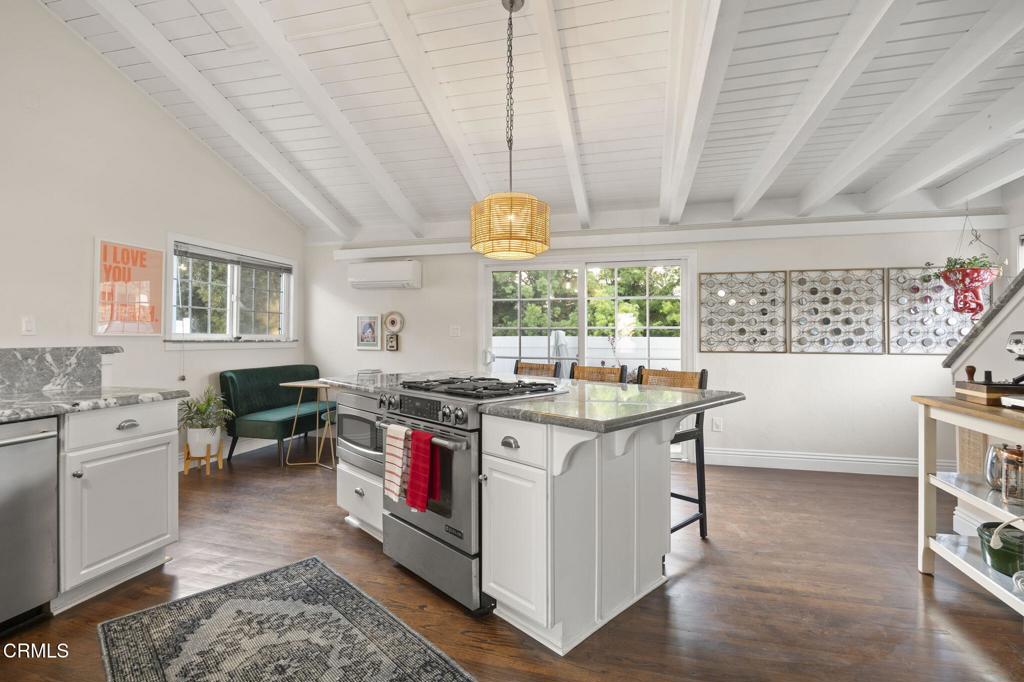 Pierpont/Ocean Front - 0276 - Residential