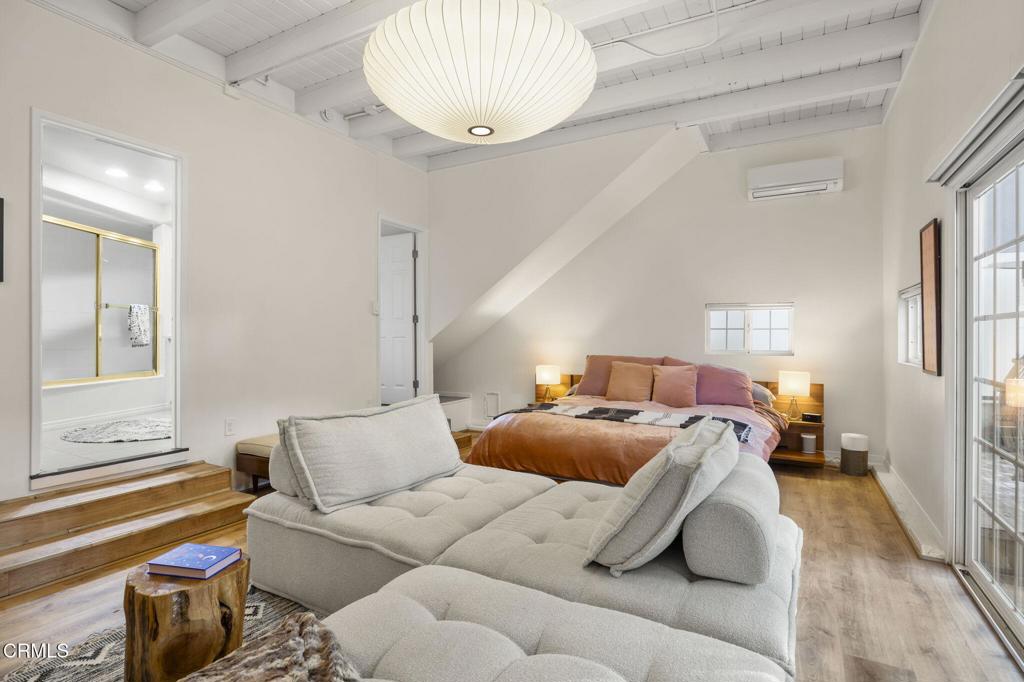 Pierpont/Ocean Front - 0276 - Residential