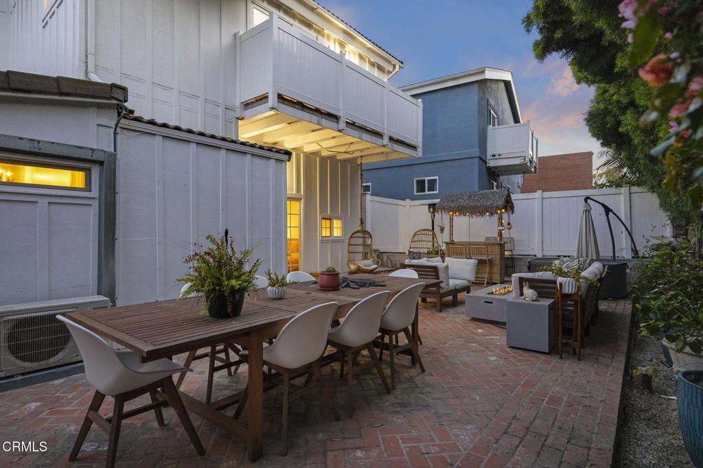 Pierpont/Ocean Front - 0276 - Residential