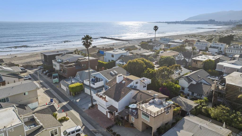 Pierpont/Ocean Front - 0276 - Residential