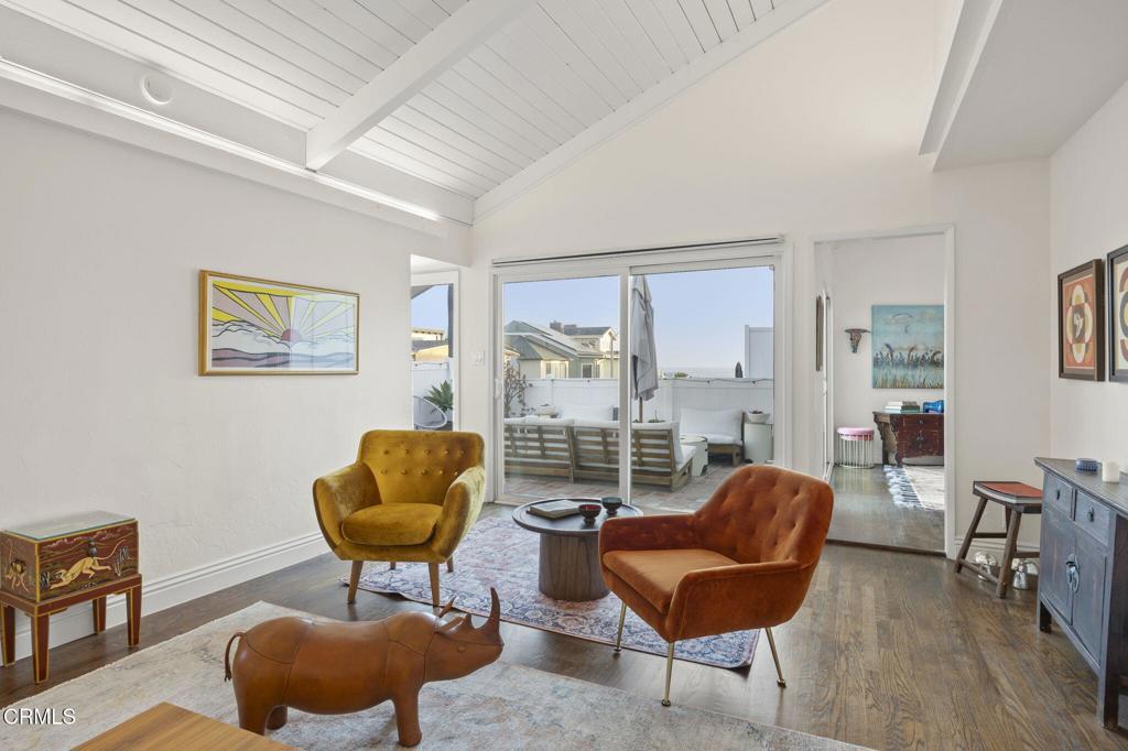 Pierpont/Ocean Front - 0276 - Residential