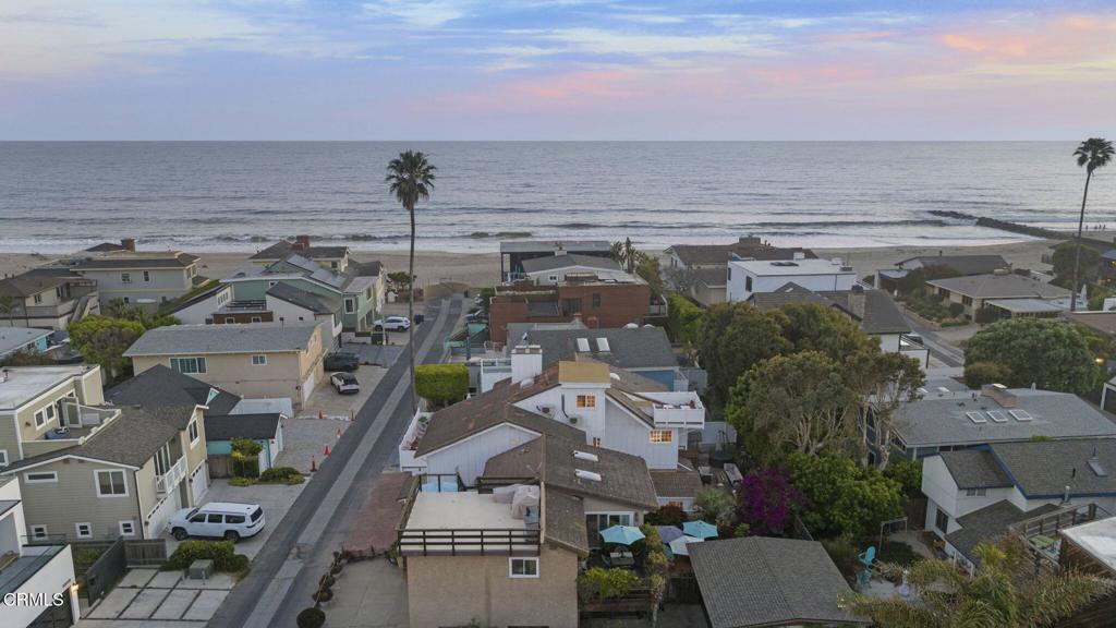 Pierpont/Ocean Front - 0276 - Residential