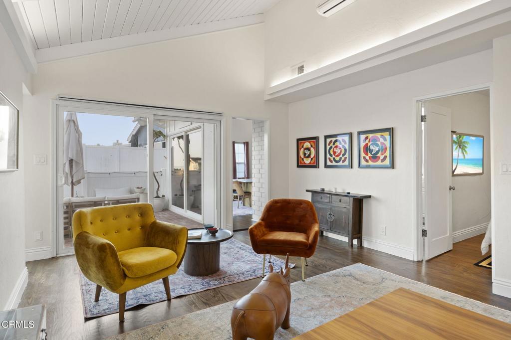 Pierpont/Ocean Front - 0276 - Residential