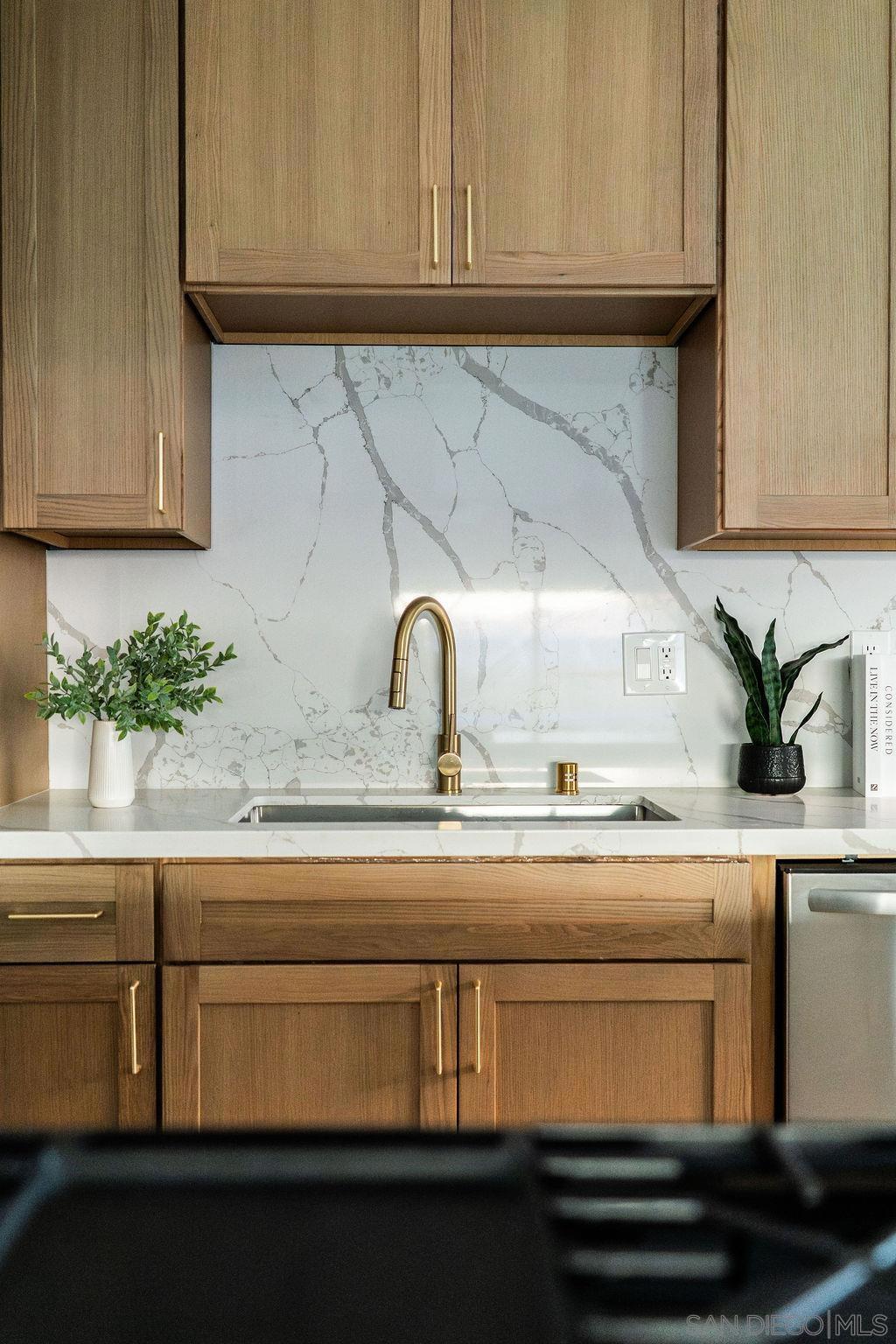 Encanto - Residential