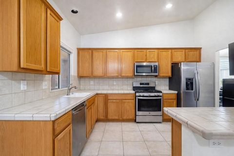 Photo of 65866 Estrella Avenue, Desert Hot Springs, CA 92240 (MLS # 219143707DA)
