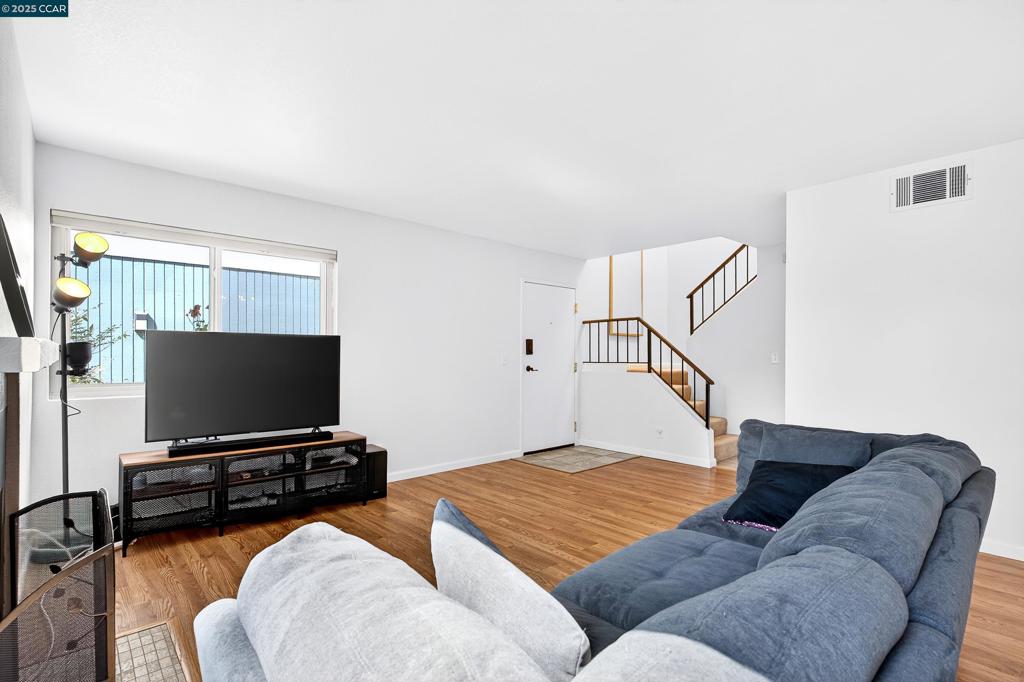 OLYMPIAN HILLS - Residential