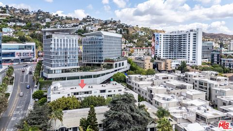 Photo of 1228 N La Cienega Boulevard #102, West Hollywood, CA 90069 (MLS # 25591111) Photo of 1228 N La Cienega Boulevard #102, West Hollywood, CA 90069 (MLS # 25591111)