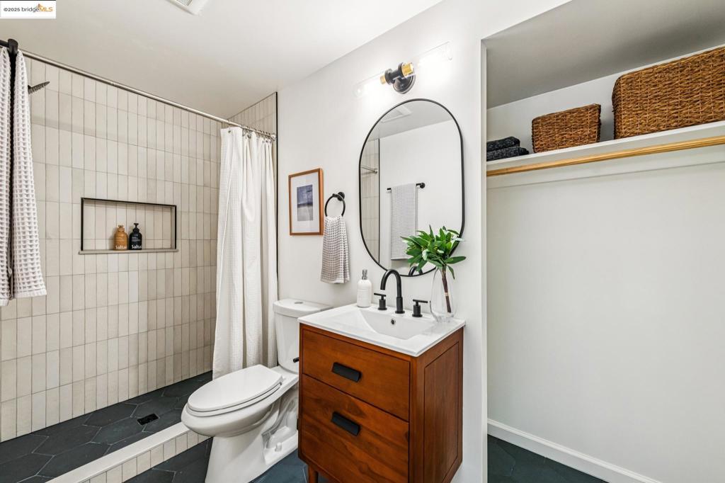 SOUTH BERKELEY - Residential