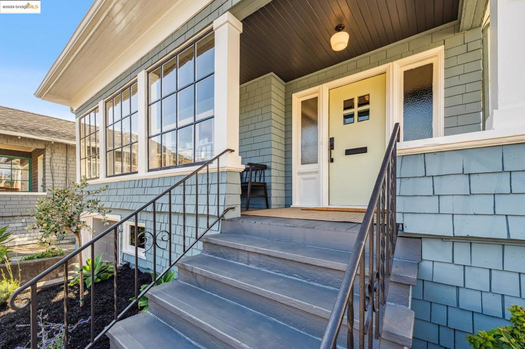 SOUTH BERKELEY - Residential