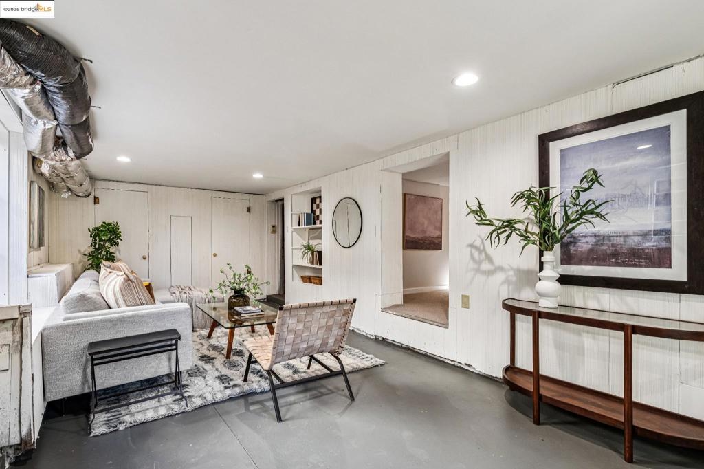 SOUTH BERKELEY - Residential