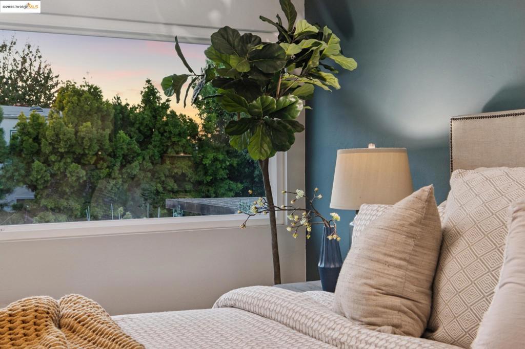 SOUTH BERKELEY - Residential