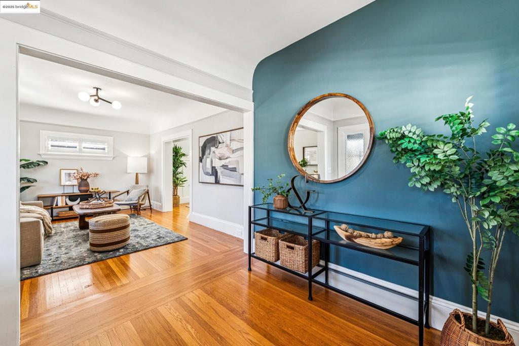 SOUTH BERKELEY - Residential