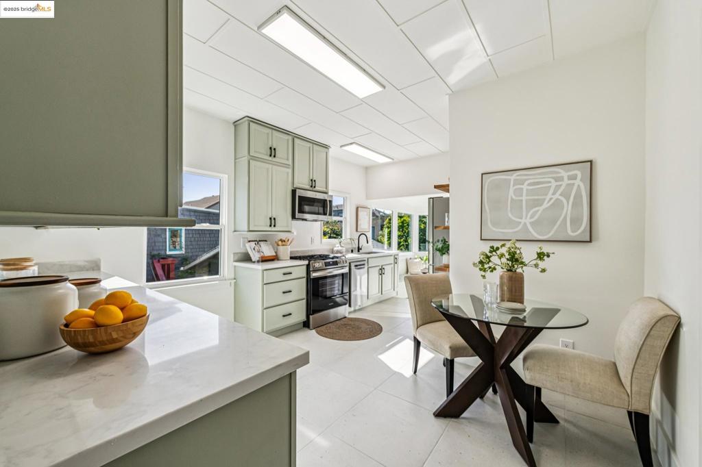 SOUTH BERKELEY - Residential