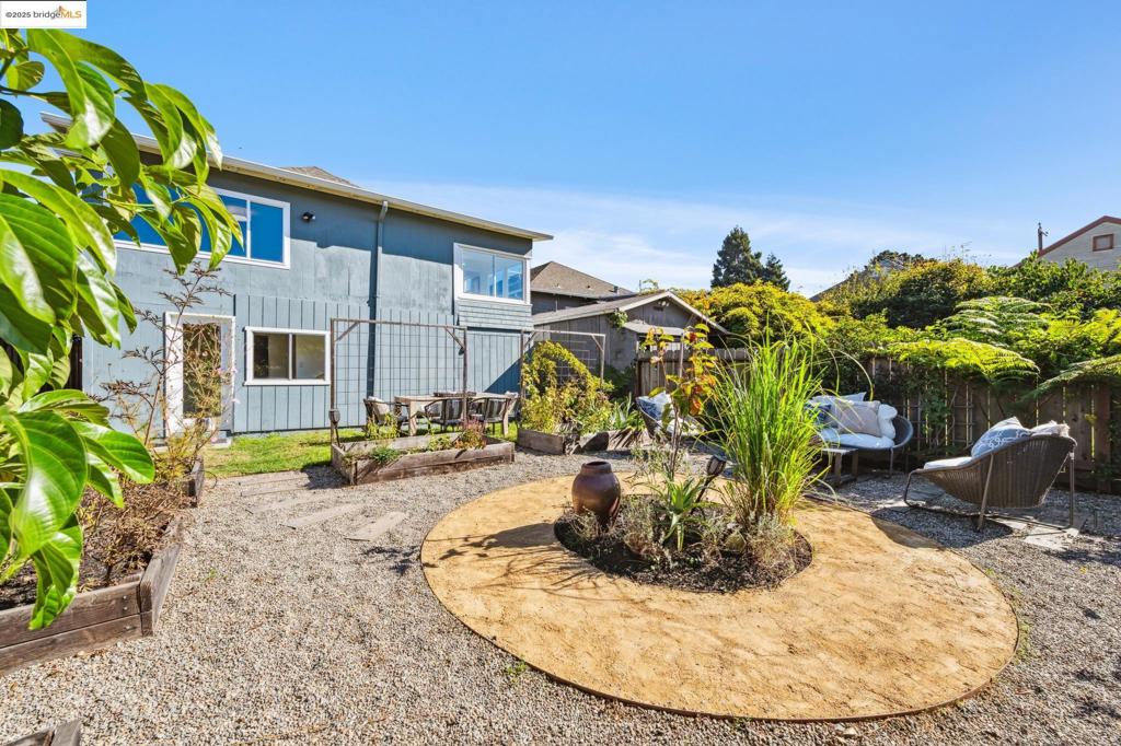 SOUTH BERKELEY - Residential