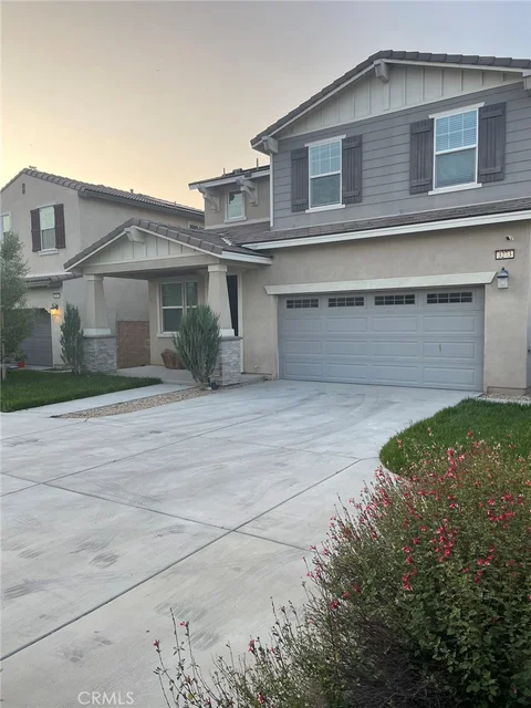 MLS: OC26179379