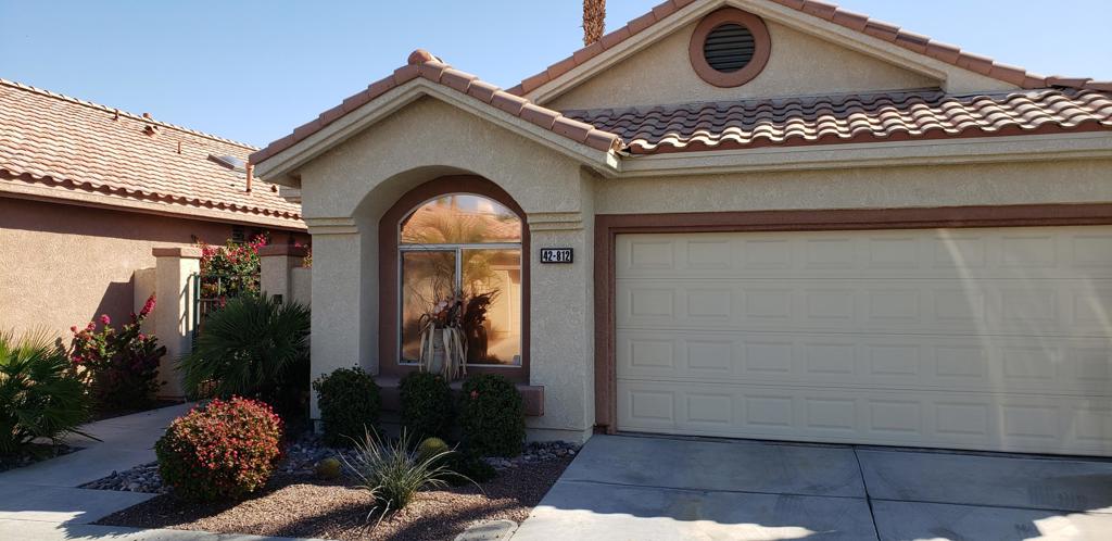 Oasis Country Club - Residential