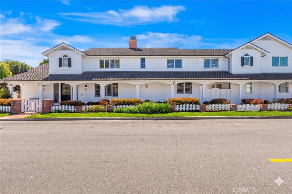 Photo of 2401 Clay ST, Newport Beach, CA 92663 (MLS # OC26103273)