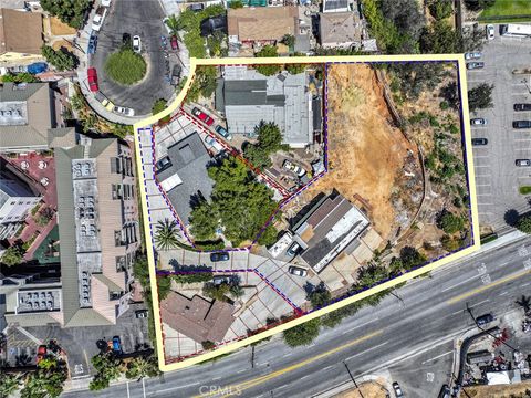 Photo of 114 N Bonnie Beach Place, East Los Angeles, CA 90063 (MLS # CV25190159) Photo of 114 N Bonnie Beach Place, East Los Angeles, CA 90063 (MLS # CV25190159)