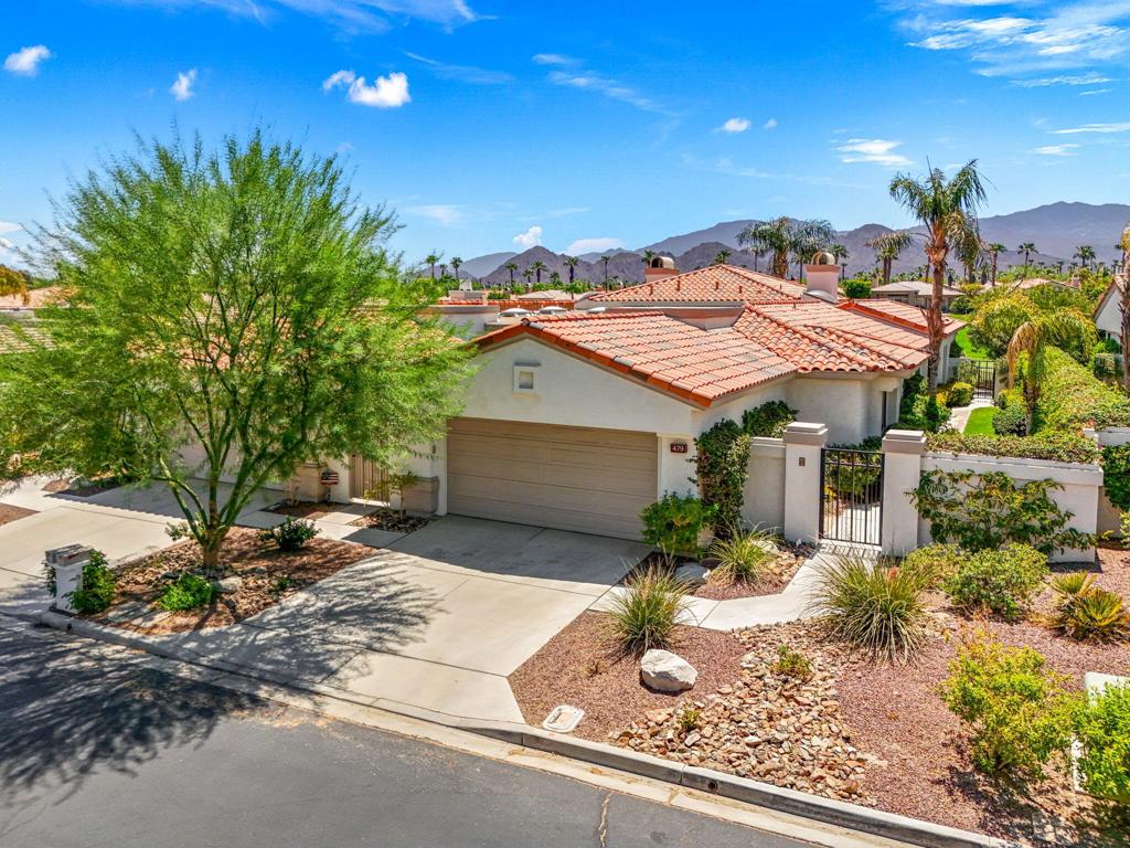 479 Desert Holly Drive
