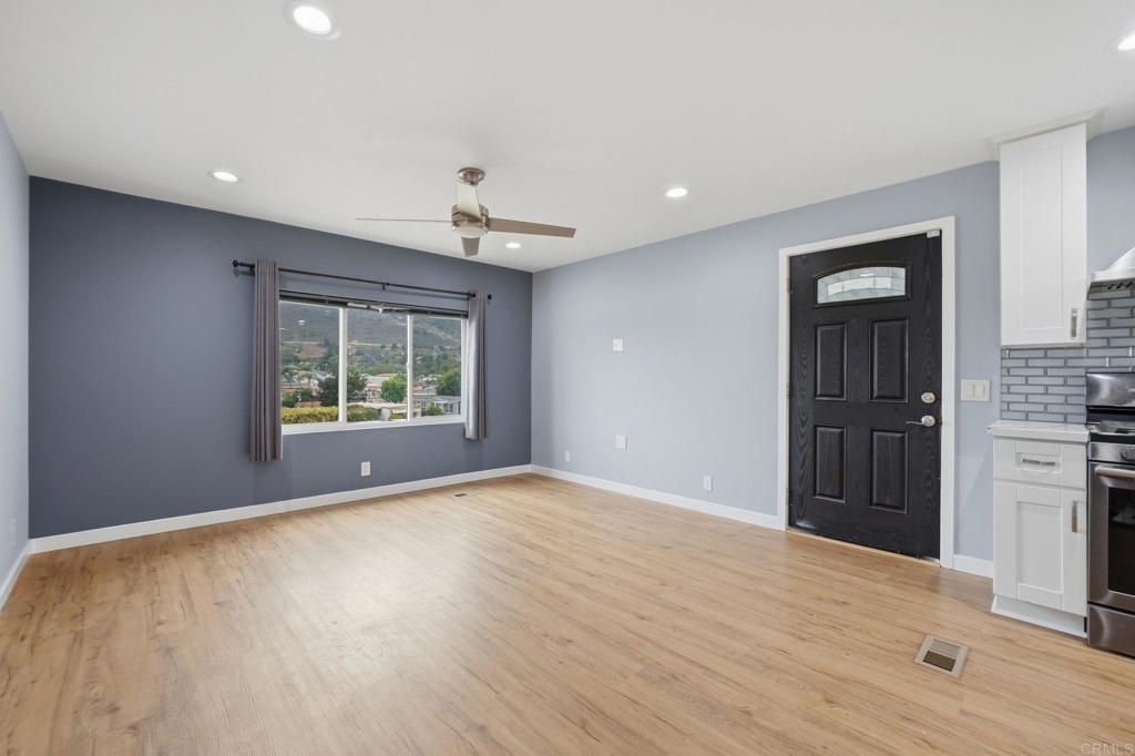 971 BORDEN Road 102