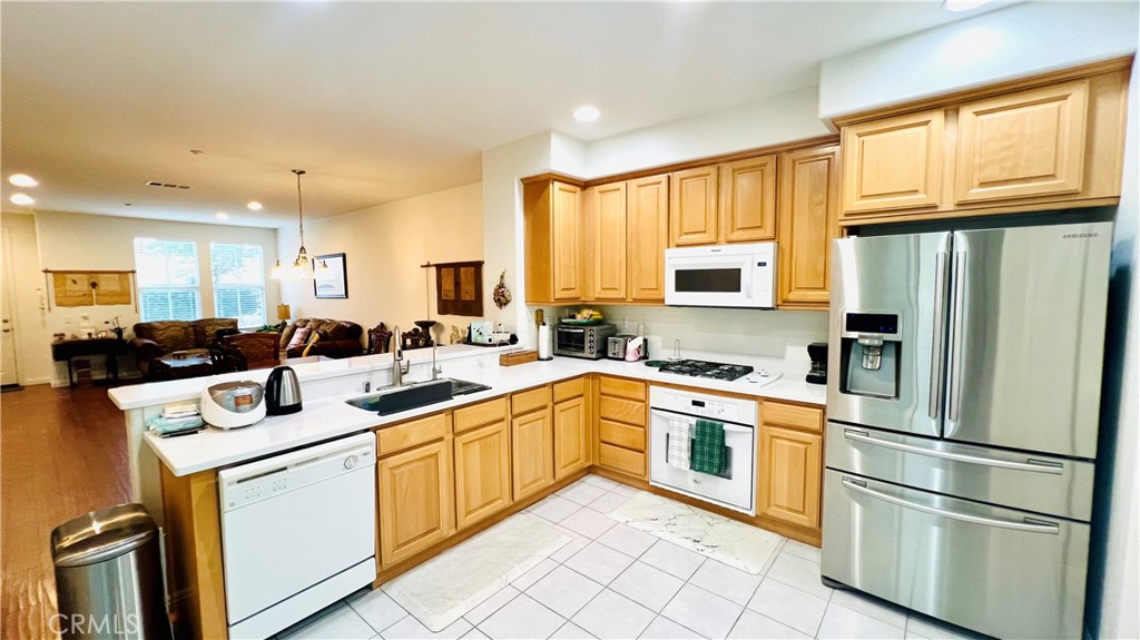 2652 W Madison Circle