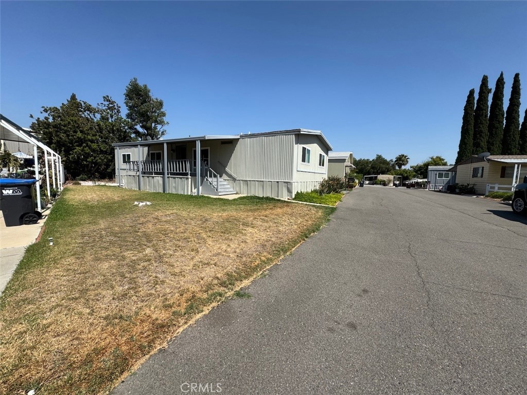 15181 Van Buren Boulevard 60