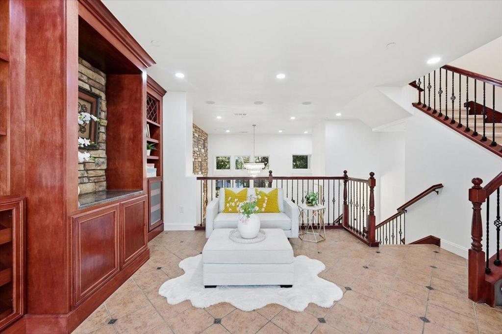 408 Tasman Drive