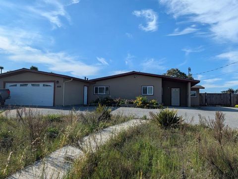 Photo of 222 Mortimer Lane, Marina, CA 93933 (MLS # ML82036938)