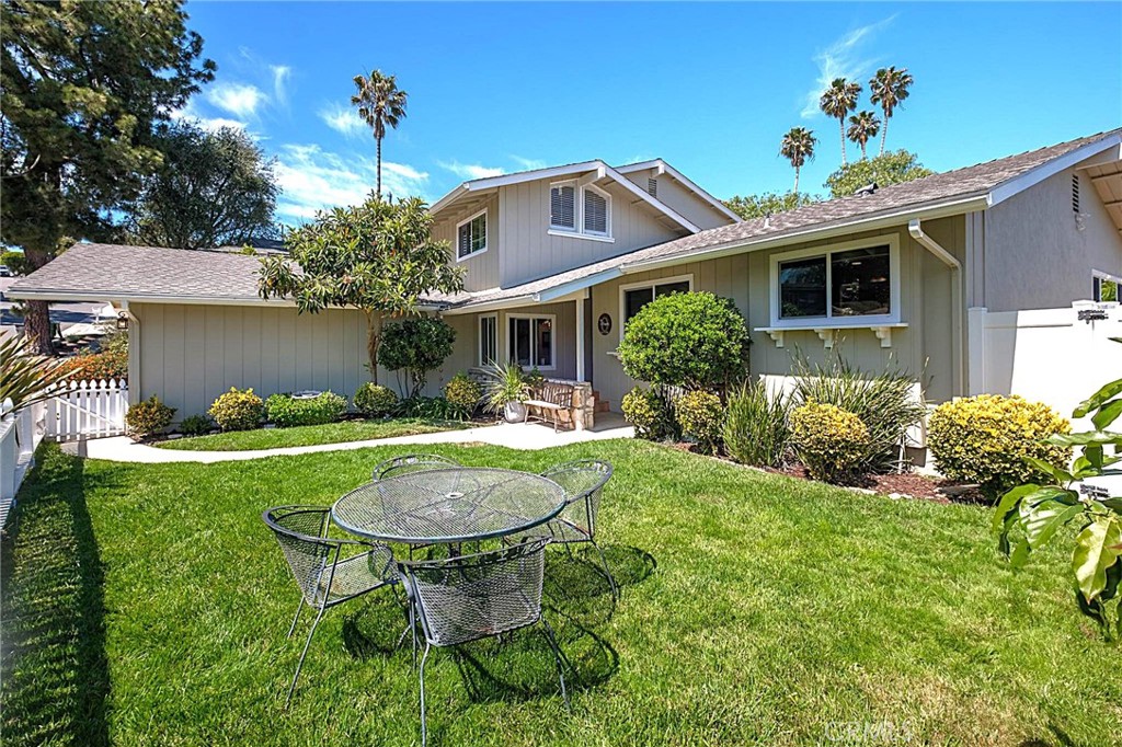 29512 Whitley Collins