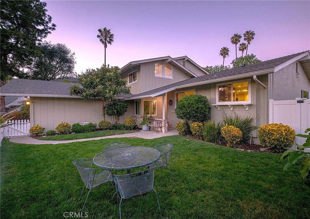 29512 Whitley Collins