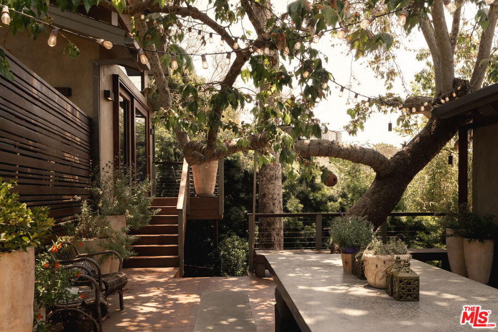 415 Mesa Road