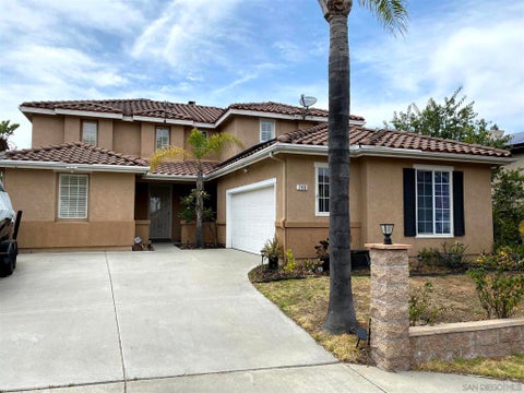 Photo of 740 Via Cafetal, San Marcos, CA 92069 (MLS # 260015375SD)