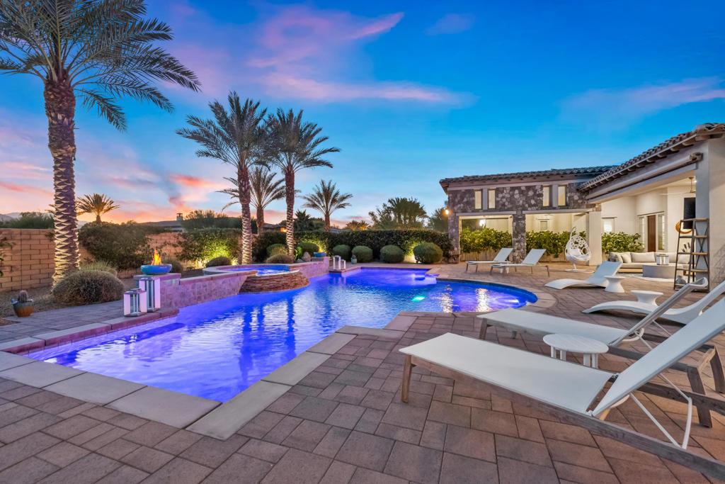 81699 Merv Griffin Way