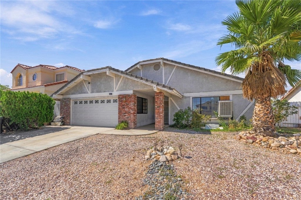 12418 Spring Valley