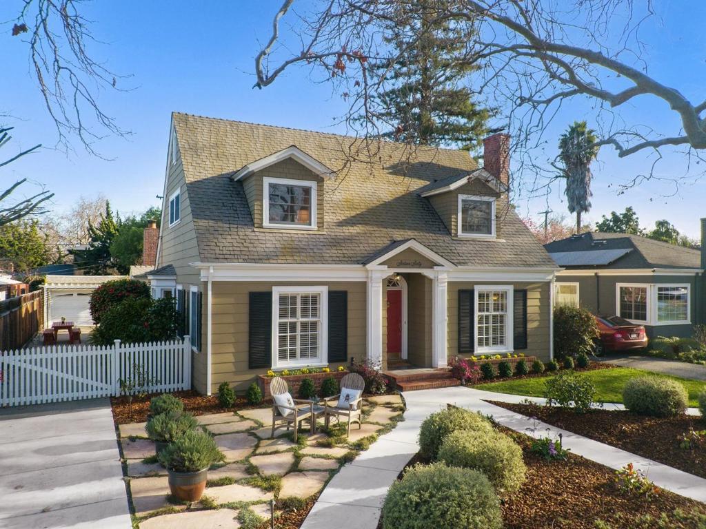 1660 Hanchett Avenue