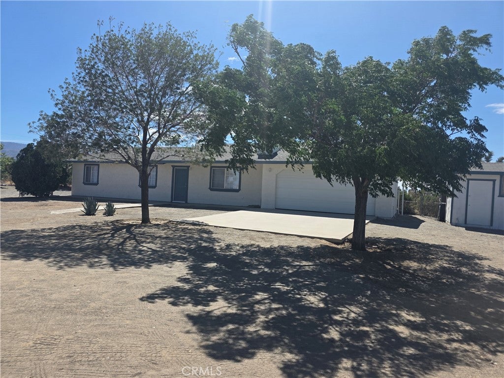 11380 El Esteban